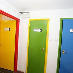 Kleine Kamer met Twee Aparte Bedden
